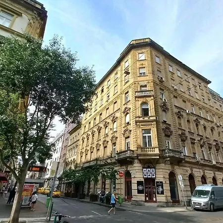 Nyehó By Stn Apartman